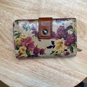 Patricia Nash Womens cirella wallet-color Antique rose